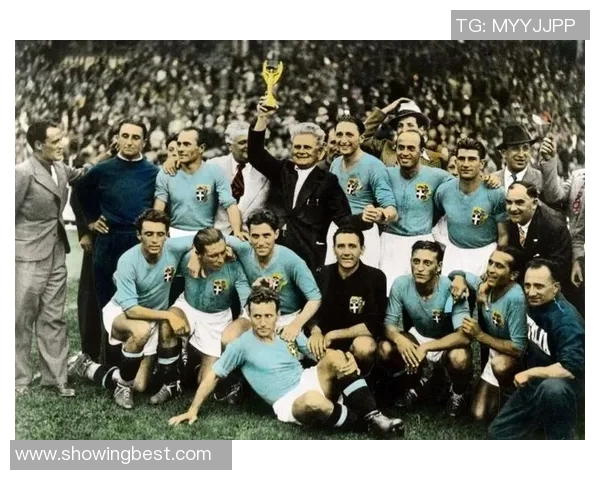 意大利足球明星22号的辉煌历程与传奇瞬间回顾